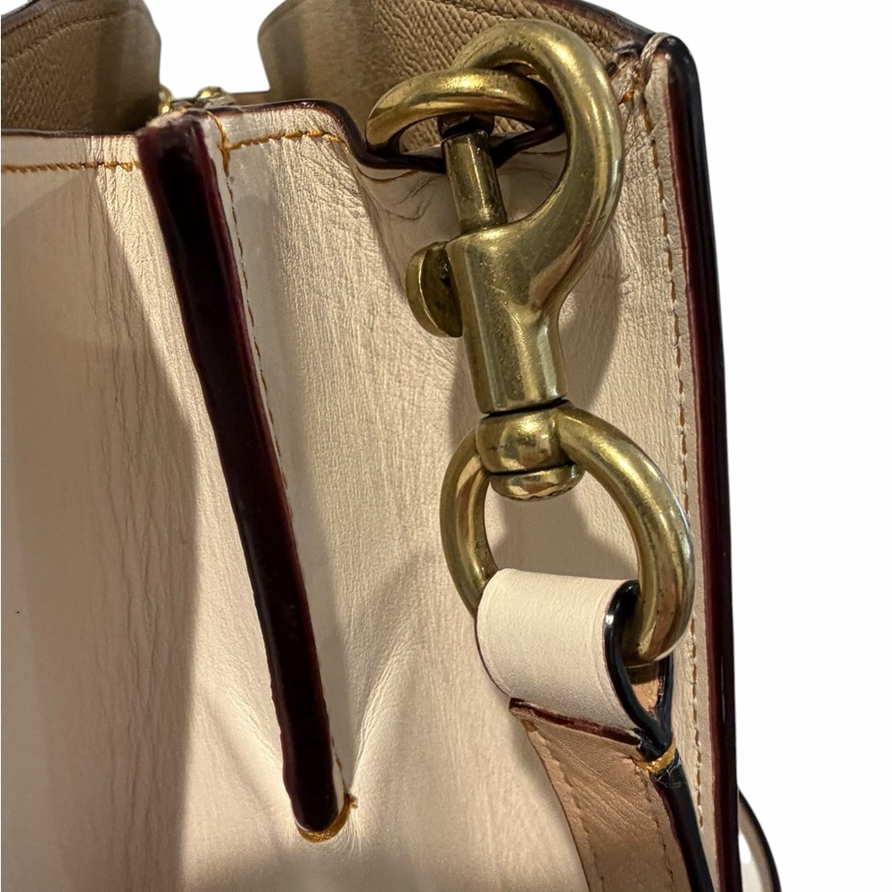 🌿 Coach Charlie Carryall Signature Rose Print Satchel 🌿 - Picture 12 of 12